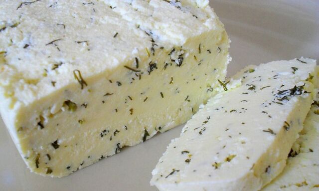 salty cheese as an option for breakfast on the Dukan diet